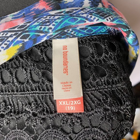 No Boundaries Blouse Lace Shoulders and Backing Tie Front Multicolor Pattern - Picture 8 of 8